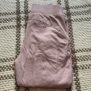 Lululemon joggers